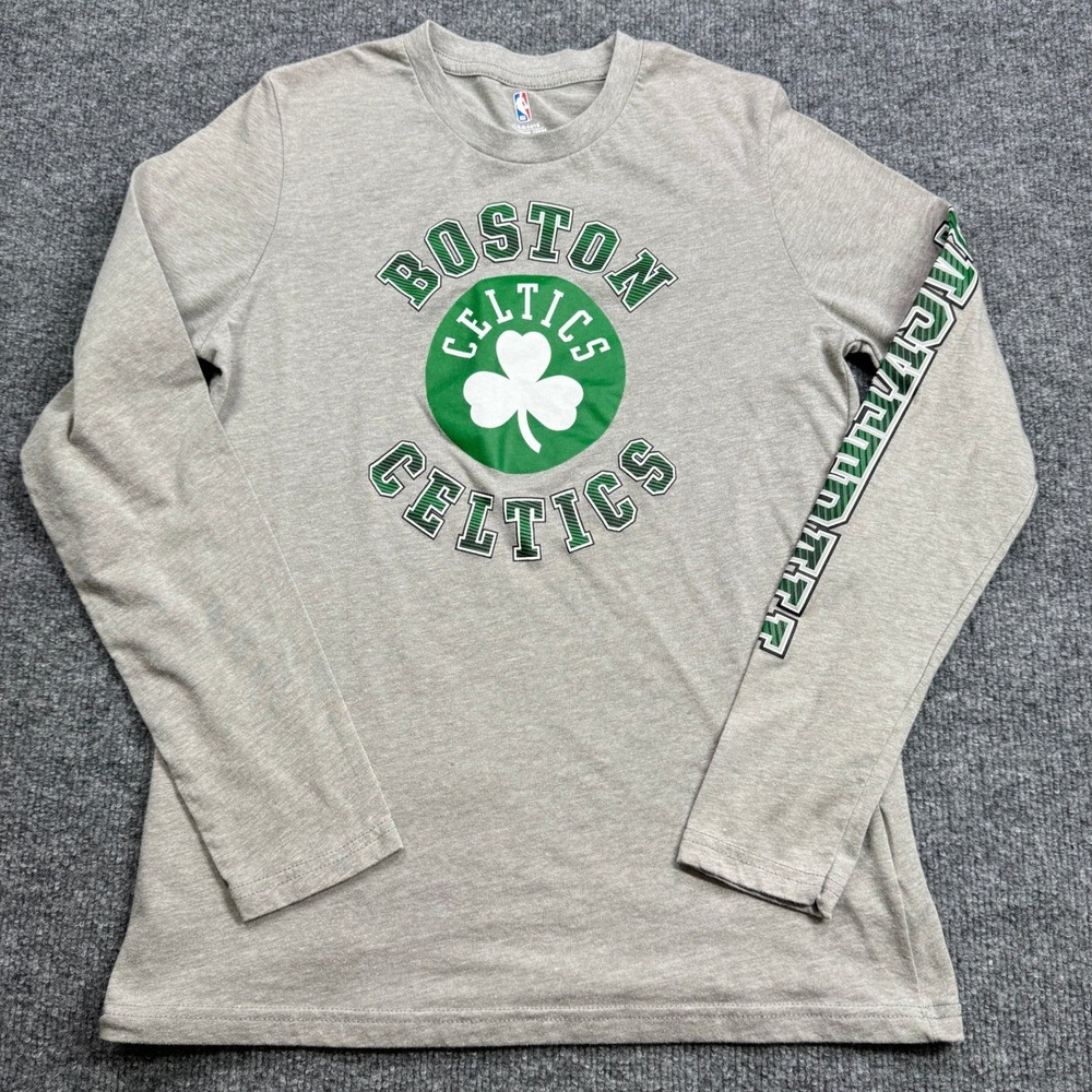 Boston Celtics T Shirt Boys L 14/16 Gray Long Sleeve Basketball Graphic NBA